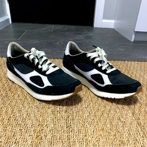 Cole Haans! Men’s 10.5- Many Styles! Like NEW condition!